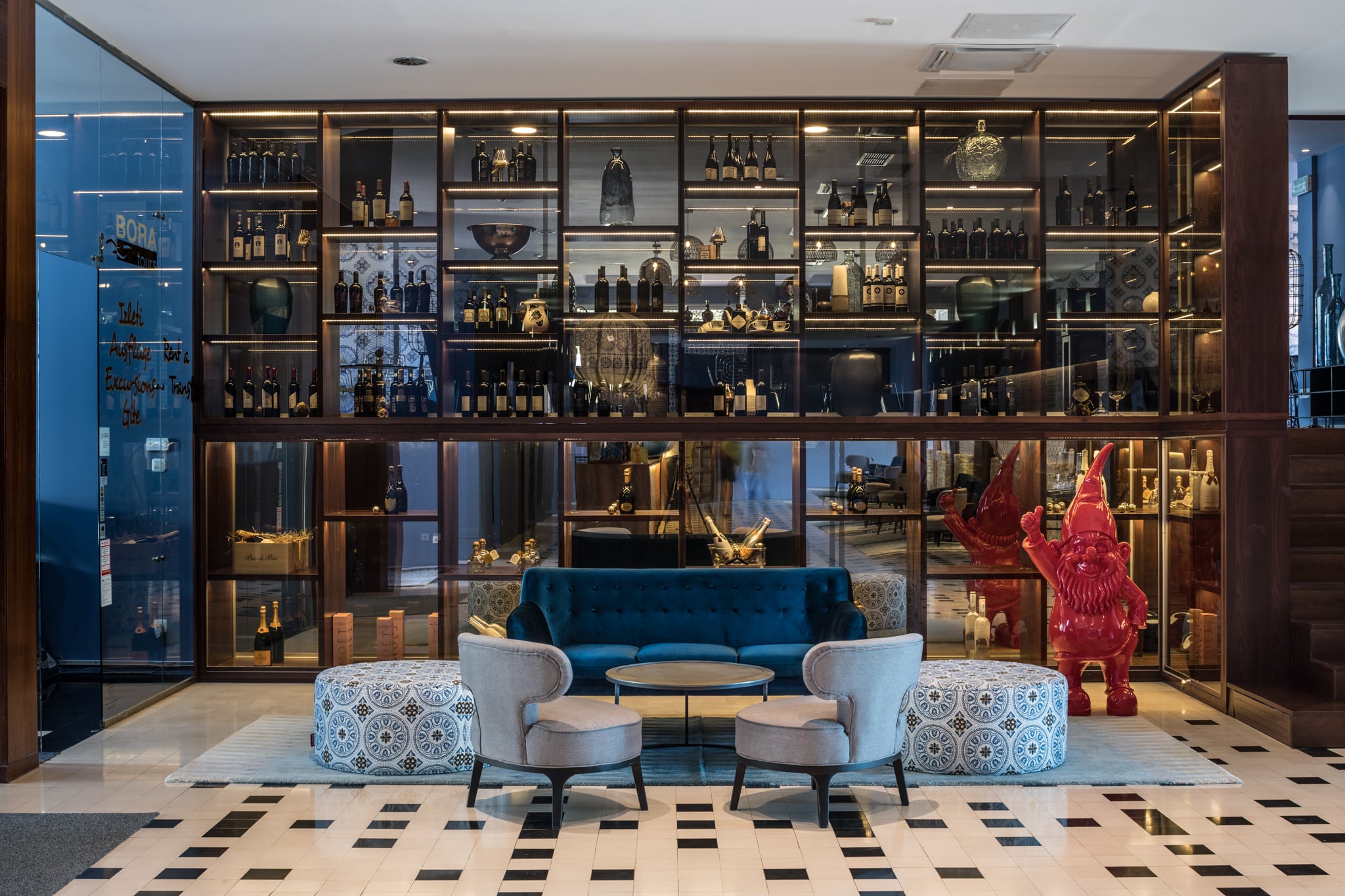 likovna galerija u Barbara baru Falkensteiner Hotels & Residences