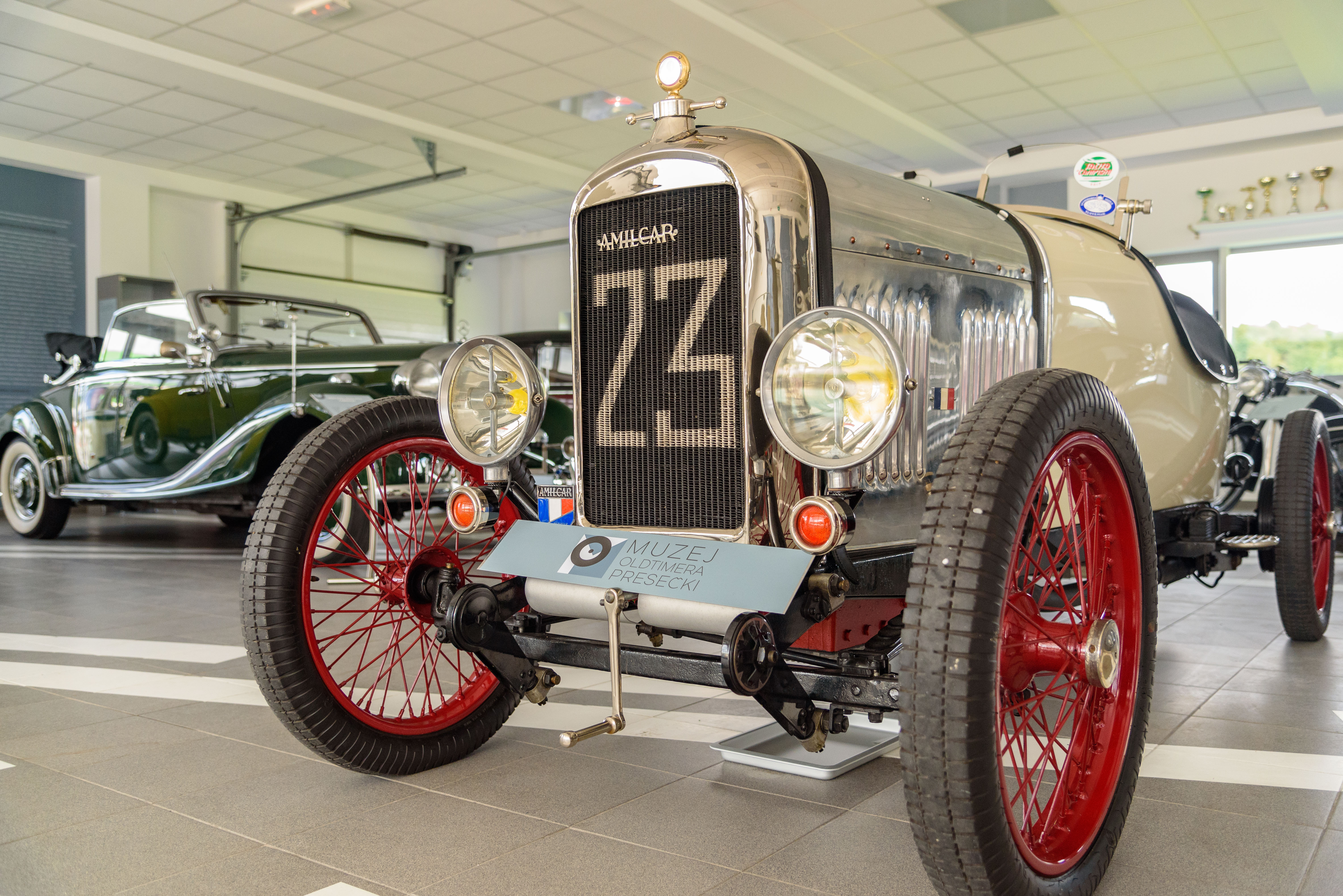 Muzej oldtimera Presečki