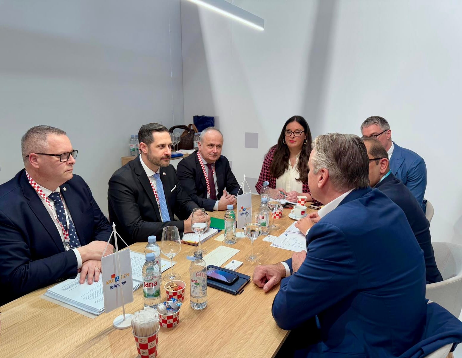 Hrvatskoj uručeno priznanje za najbolju europsku destinaciju za putovanja u 2025.